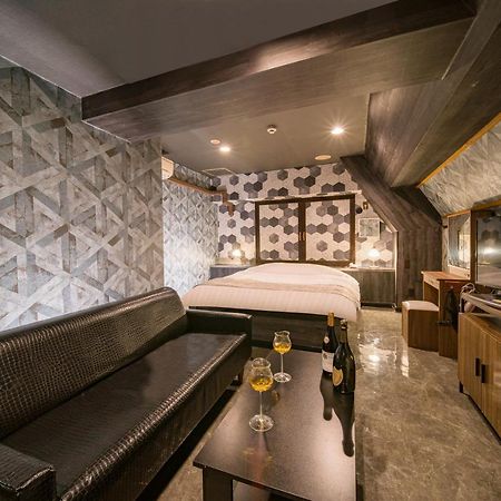 Namba Alpha (Adults Only) Hotell Osaka Exteriör bild
