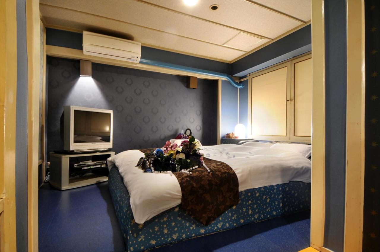 Namba Alpha (Adults Only) Hotell Osaka Exteriör bild